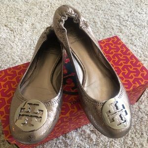 Womens Flats